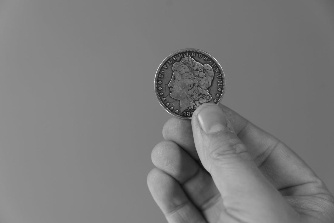 The threesided coin Studio52 Magic